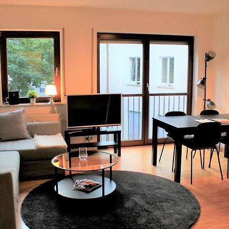 Modernes Apartment Im Herzen Von Вюрцбург Екстер'єр фото